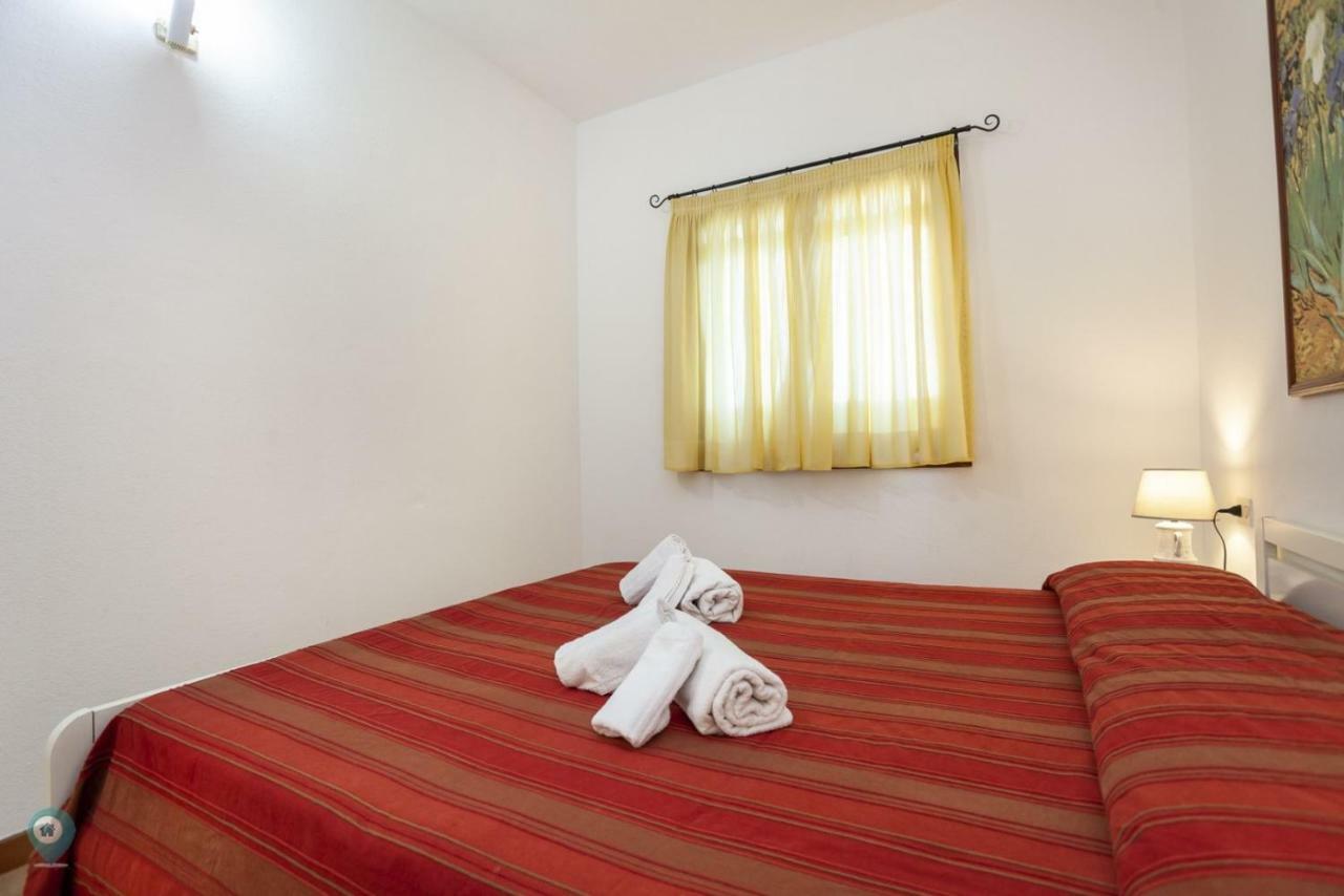 Appartamento Villino Funtana Bilo San Teodoro  Esterno foto